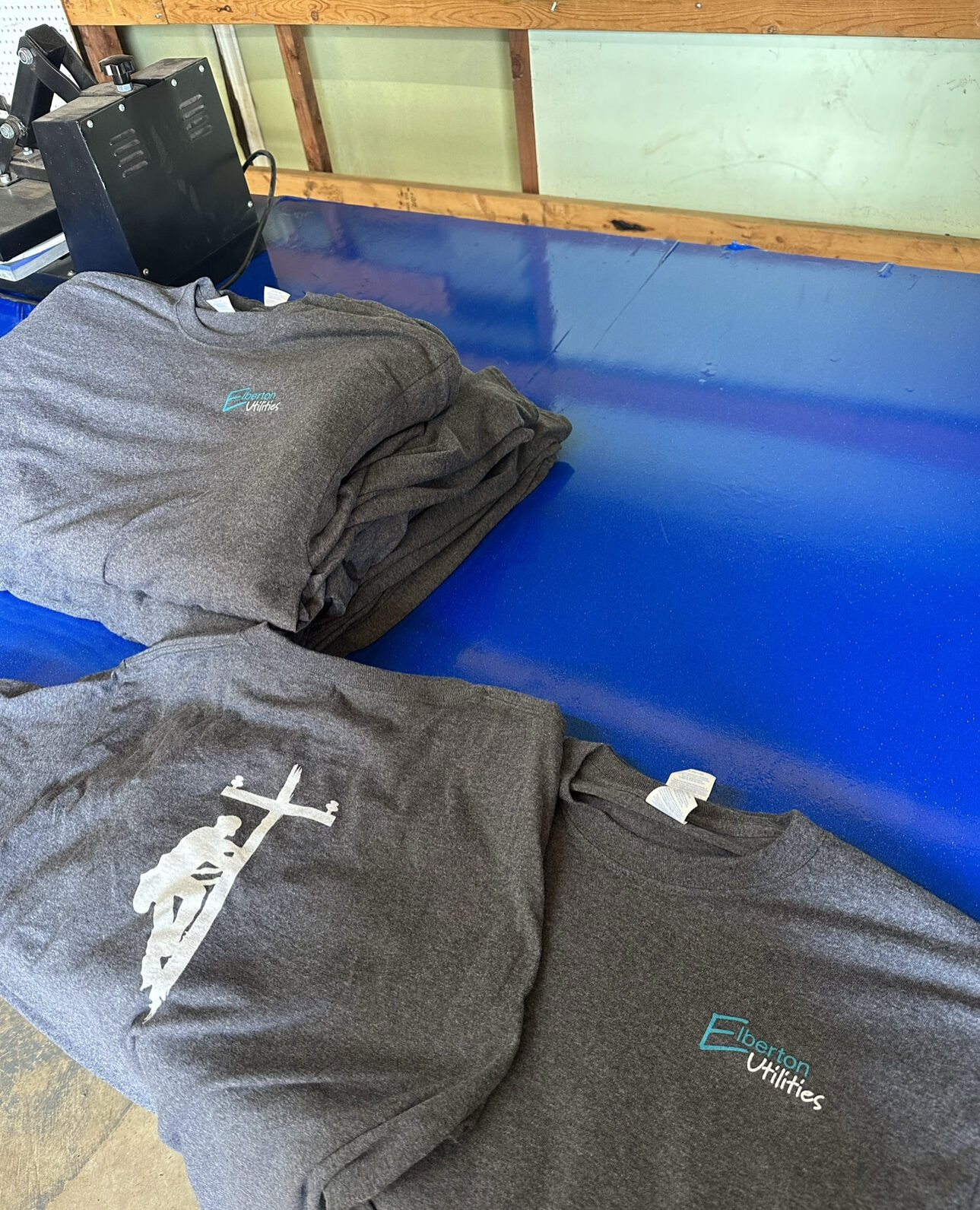 screen printing t-shirts